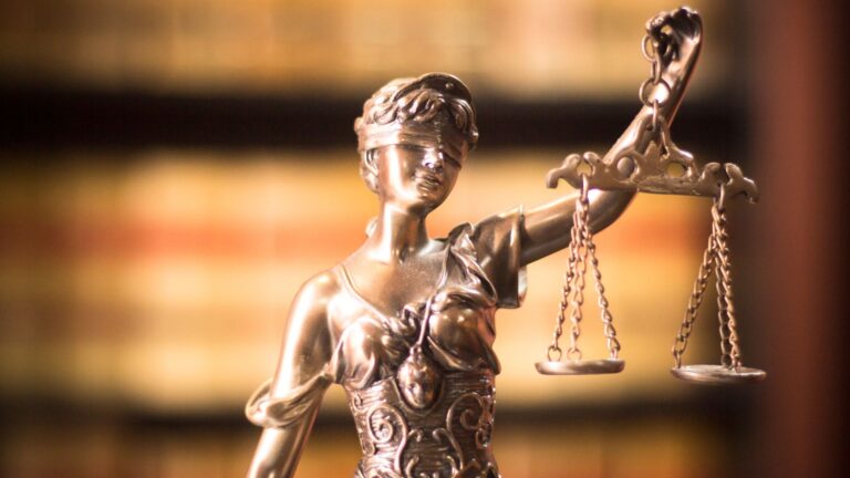 Lee más sobre el artículo Respaldo Legal Integral